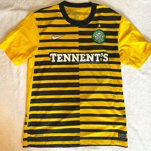 Nike Official Celtic Pre Match Top Size Adult M